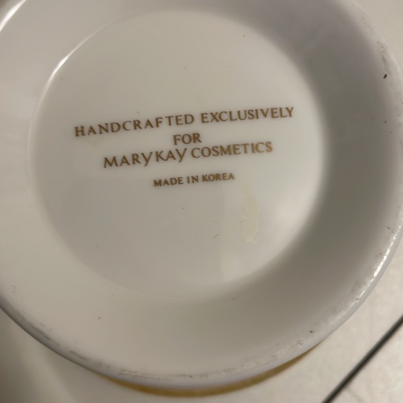 Mary Kay Cosmetics sugar bowl without cover - Picture 3 of 4